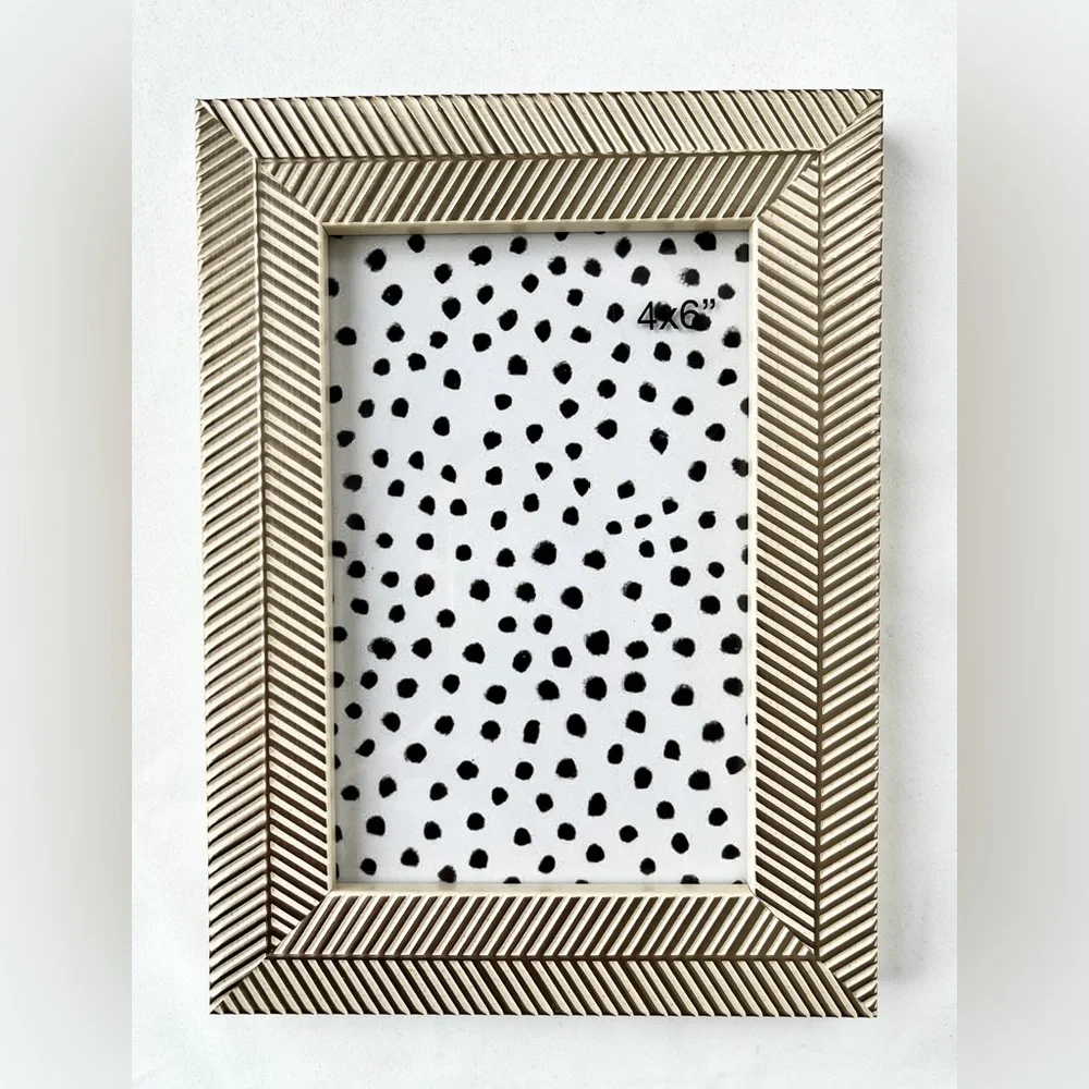 Opalhouse Cream and Gold Herringbone Frame